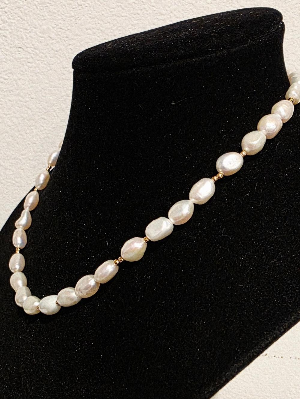 Missoma 10mm Baroque beaded Pearl Necklace 18k Goldplated Lenght 18+1" New - Picture 2 of 3